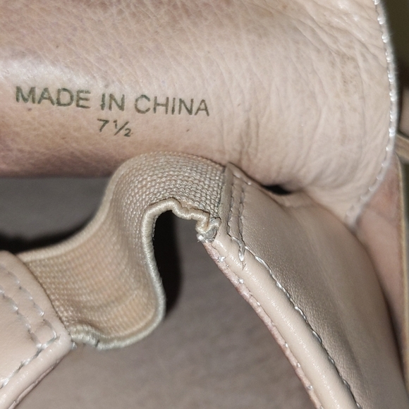 J/Slide Leather Bow  Platform Pink Sneakers - Picture 5 of 8